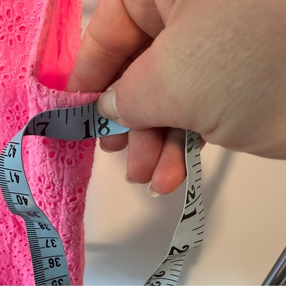 Vineyard Vines Woman's Pink Eyelet Top Tiered Coquette Girl Beach Feminine Sz XS - Picture 5 of 7